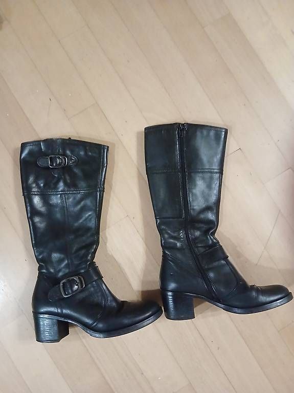 Damenschuhe: Stivali – Gebraucht aus Savosa von d.monighetti 1