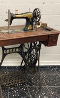 MANUFACTUR  PRACHTSTÜCK HERSCHAFTLICHE  MASCHINE