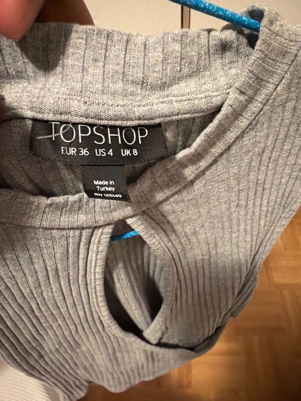Topshop Top: Croptop für Mädchen große 36 – Usato da Dällikon venduto da YOTECH 2