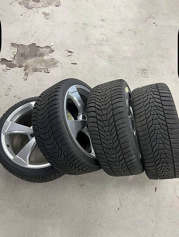 Pneumatici & Ruote complete: Roue Complète Audi RS3 original  – Usato da Montreux venduto da EmperorPers 1