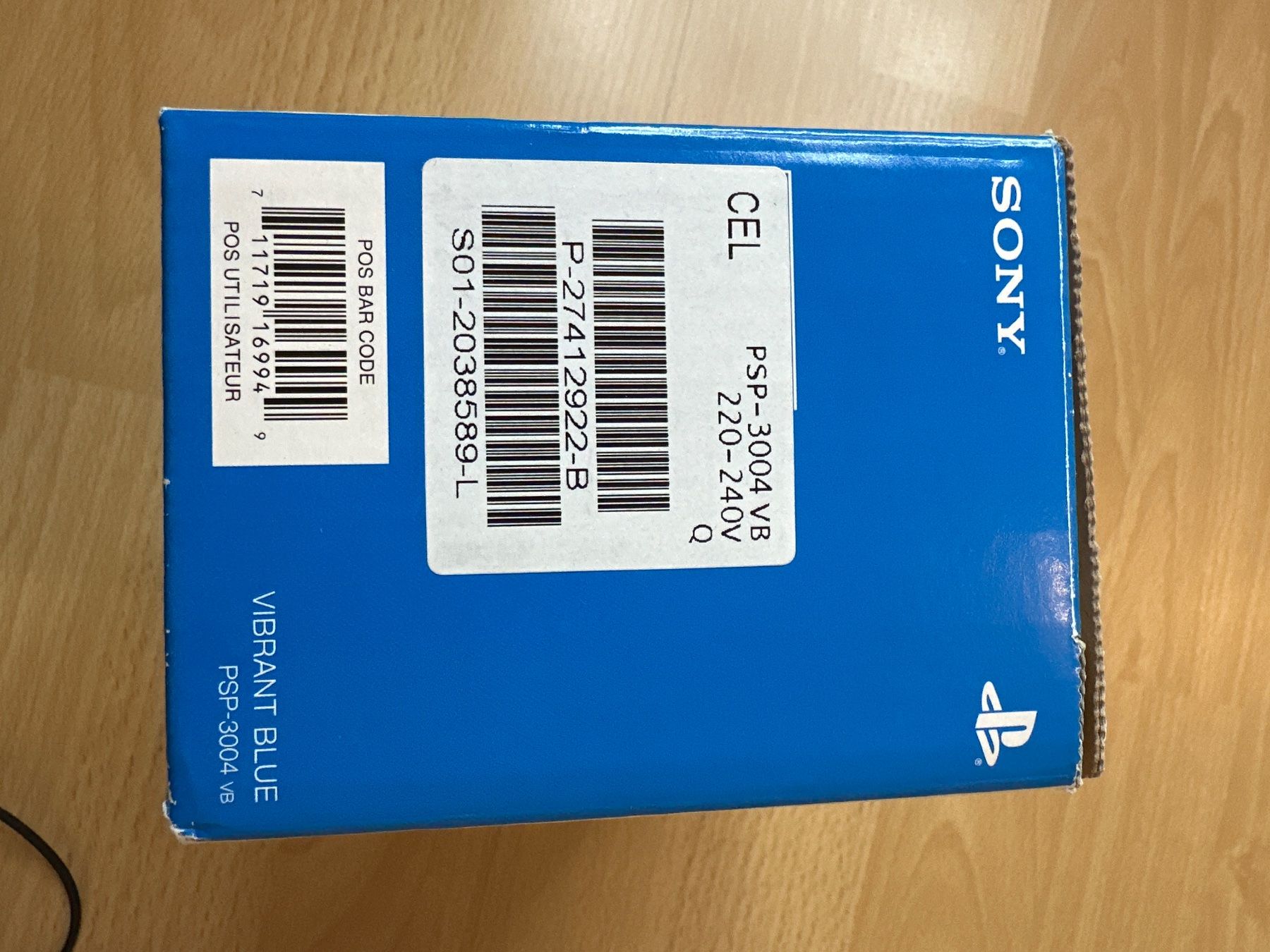 Sony Konsolen: PSP Konsole vibrant blue – Gebraucht aus St.gallen von taduz 6