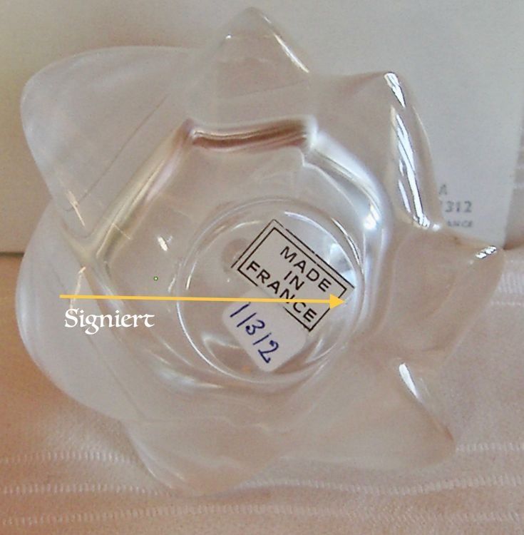 Lalique Flaconi: LALIQUE CHRISTAL PARIS Parfum Flacon SAMOA – Nuovo e nell'imballaggio originale da Winkel venduto da gabriele56 9
