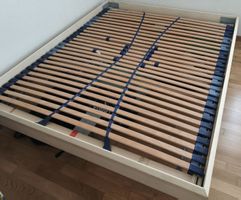 Bett mit Lattenrost, [160 x 200 cm] – ab 1