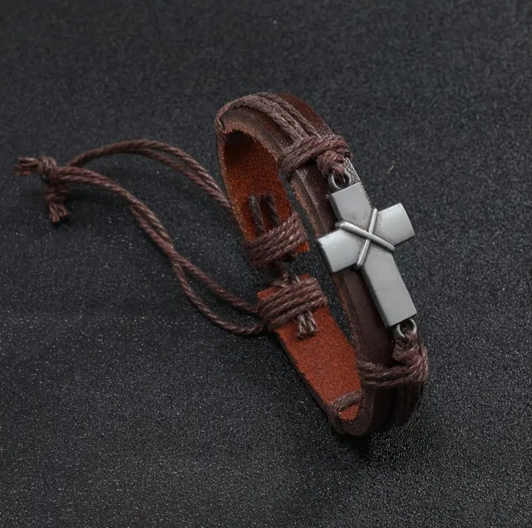 Bracciali & Braccialetti: Bracelets croix en cuir, NEUF – Nuovo e nell'imballaggio originale da Puidoux venduto da mic_c2fh 3