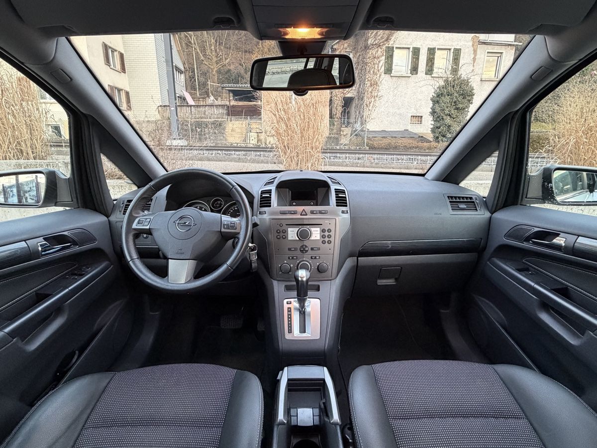 Opel Automobili: Opel Zafira B22 – Usato da Münchenstein venduto da sar_lw5g 4