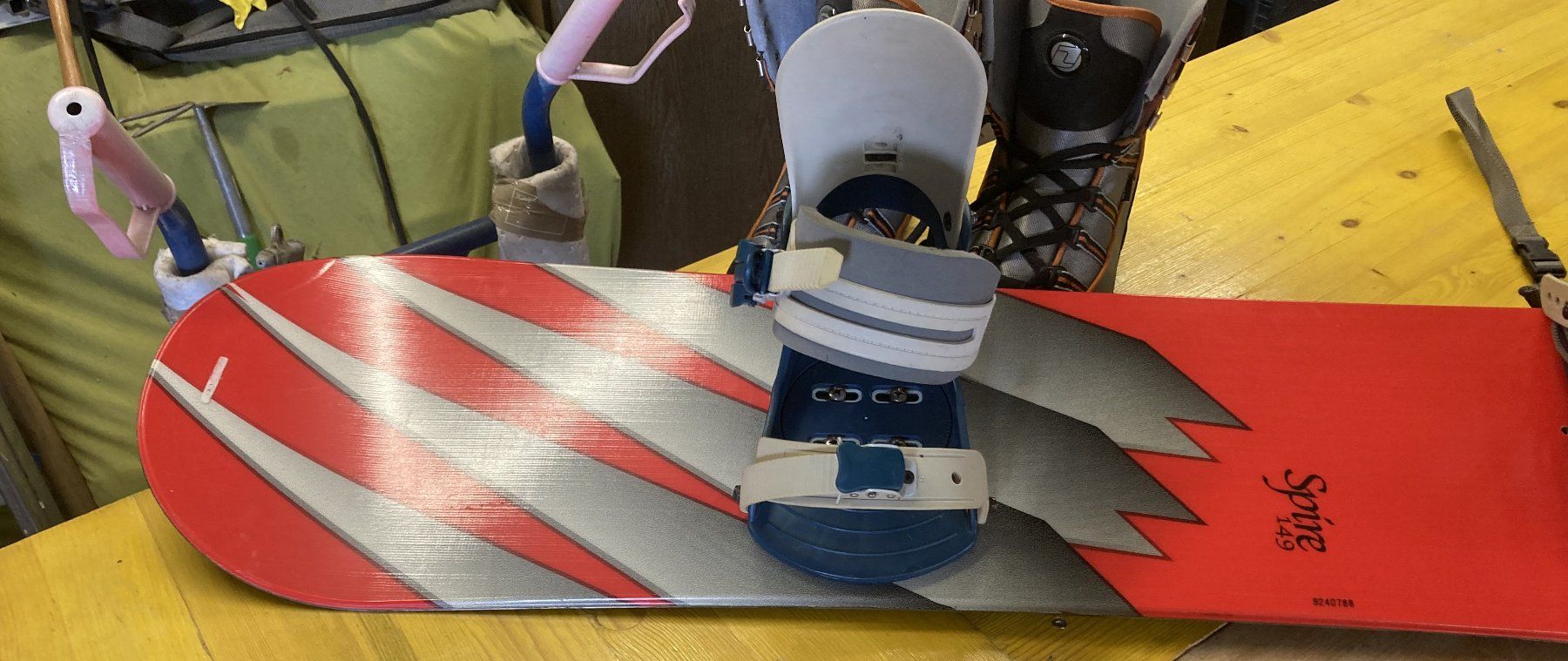 K2 Board: Snowboard K2 Spire mit Bindung – Usato da Stein AG venduto da kikki1979 3