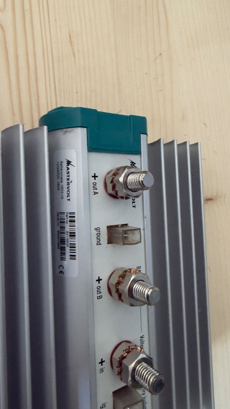 Caricabatterie: Ladestromverteiler Mastervolt BATTERY MATE 1603 IG – Usato da Stans venduto da Welte0 1