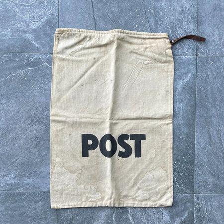 Kleiner alter Postsack