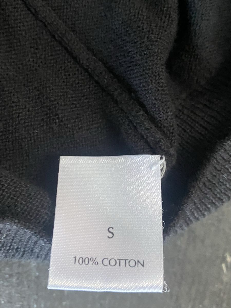 T-shirt: Schwarzer Baumwollpullover, Grösse S, Top Zustand! – Usato da Chur venduto da simhofstr 5