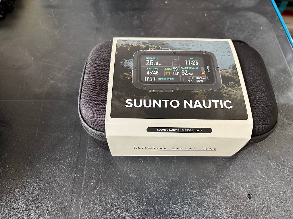 Smartwatch: Suunto Nautic Tauchcomputer – Nuovo e nell'imballaggio originale da Lengnau AG venduto da retoip