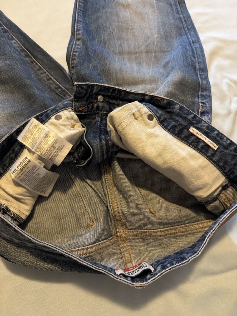Tommy Hilfiger Jeans: Hîlfiger denim – Usato da Sementina venduto da bru_vpp5 3