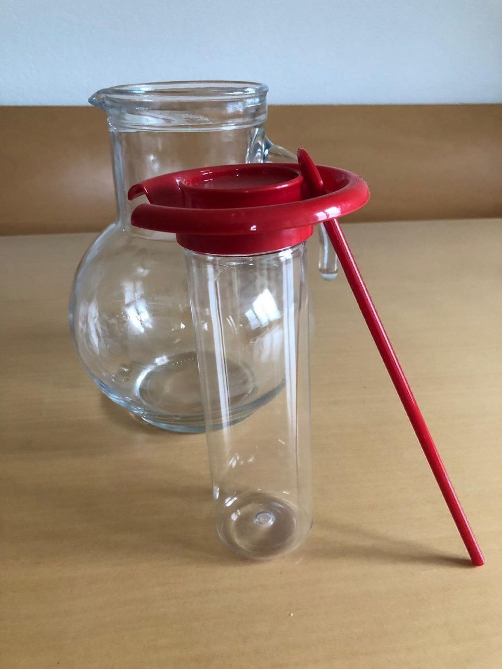 Karaffen: Getränkekrug aus Glas – Gebraucht aus Gamprin von Minabal 2
