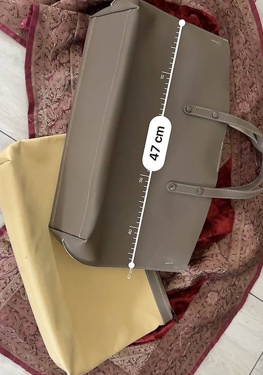 Taschen für Damen: Lederhandtasche – Gebraucht aus Bergdietikon von ulr_r9x5 1