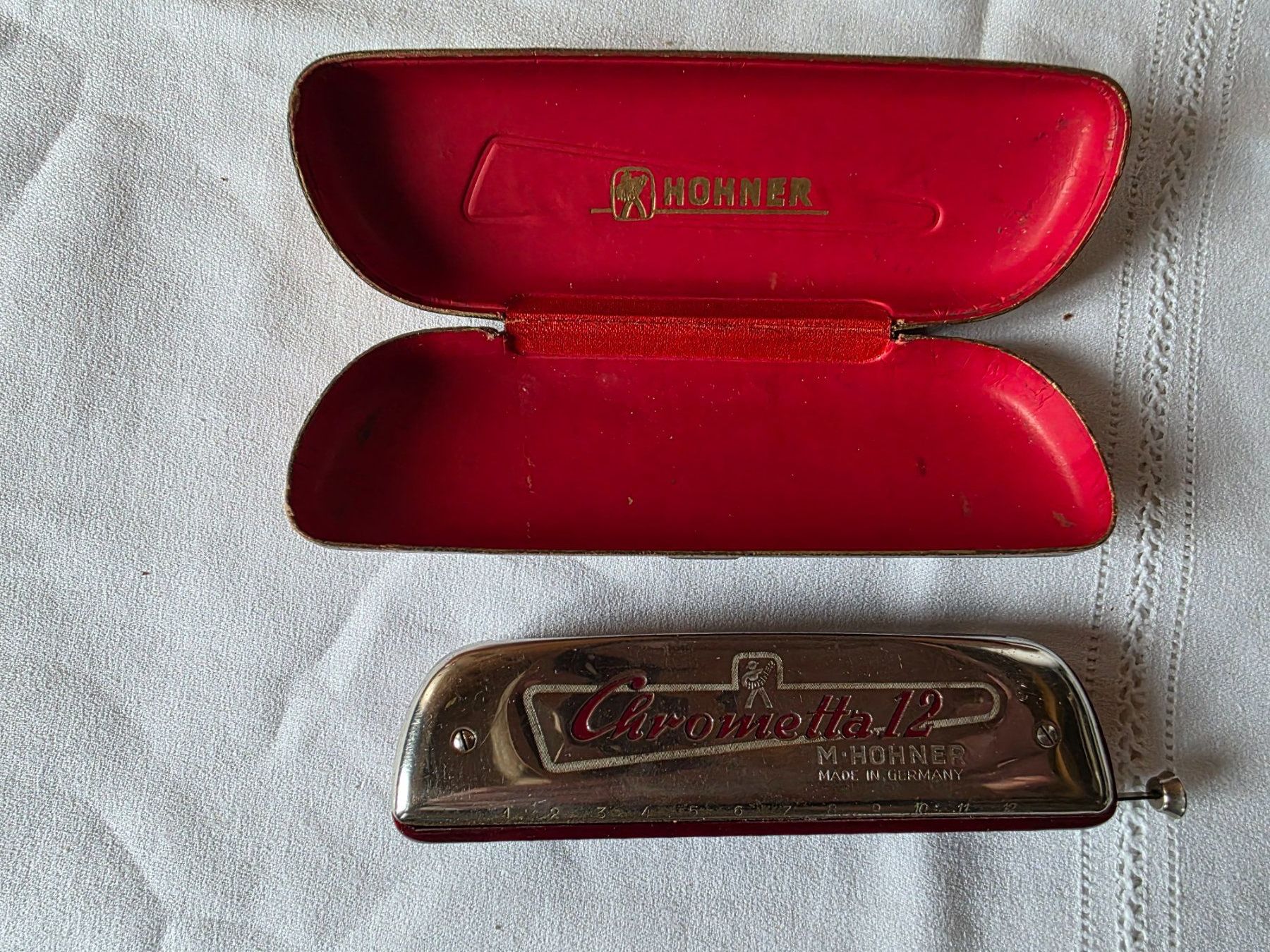 Hohner Musikinstrumente: Chrometta 12 - M. Hohner Mund Harmonika – Gebraucht aus Walterswil BE von Lonitti 1