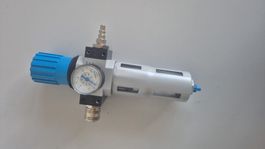 Festo Wartungseinheit LFR-D-7-MIDI Druckregler gebraucht