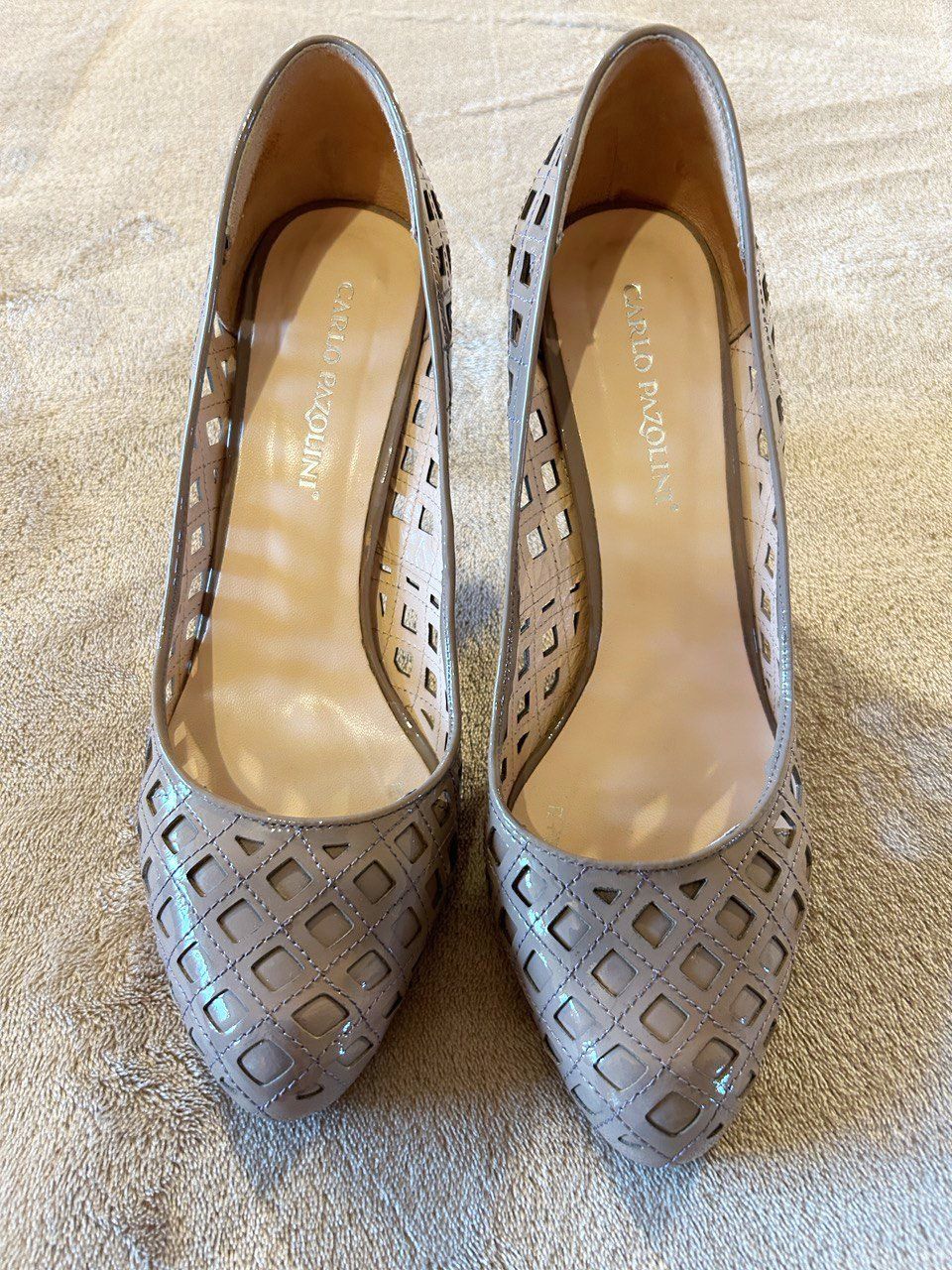 Scarpe da donna: Neuwertige Pumps_Echtleder_Gr.40 – Nuovo (secondo la descrizione) da Brugg AG venduto da IliaB 1