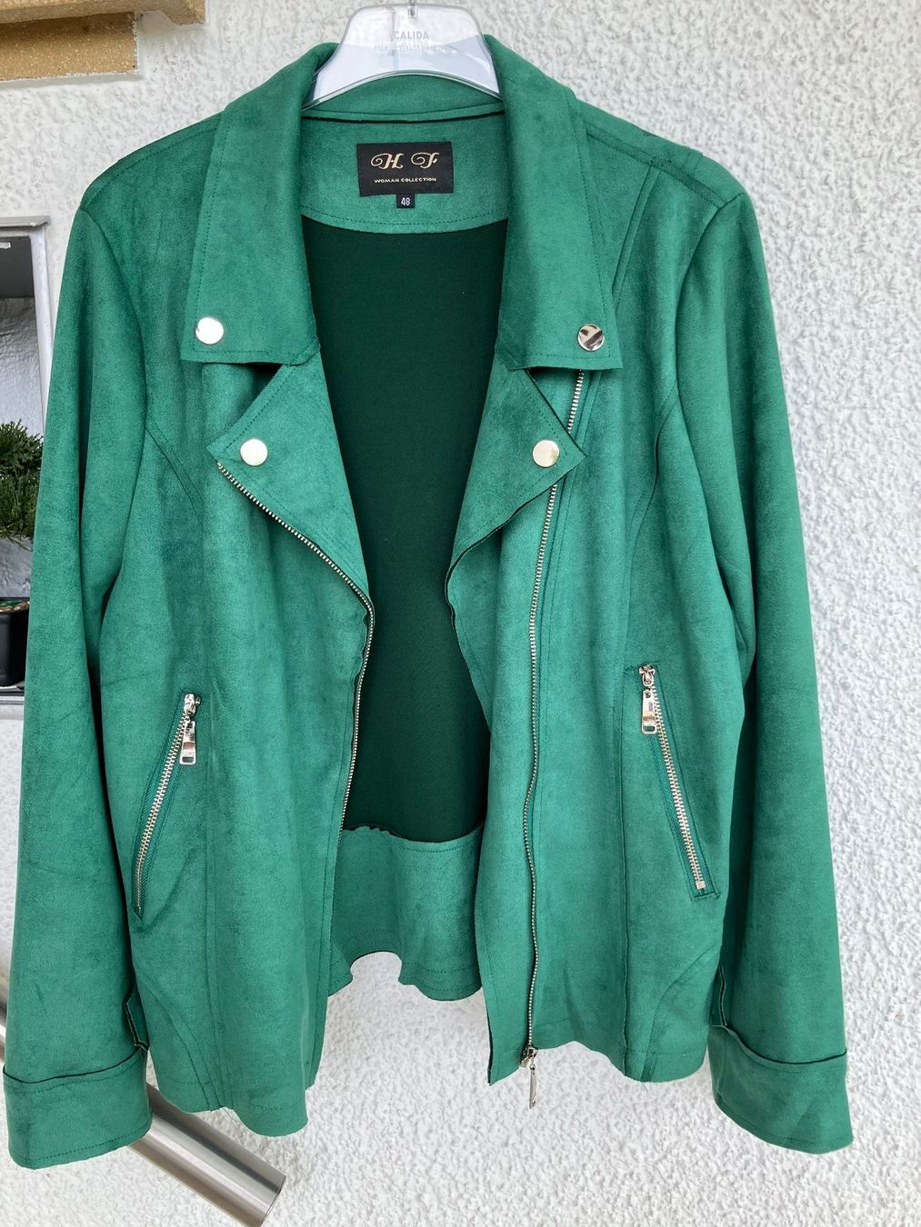 Vestes: Blouson aspect velours – Neuf (Voir description) à Cortaillod par car_f6v6 3
