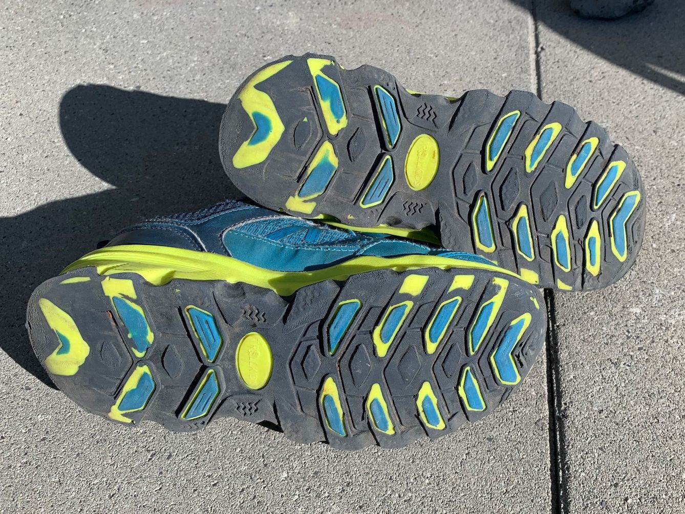 Scarpe per ragazzi: Trollkids robuste Wanderschuhe, wasserdicht, Gr. 32 – Usato da Mollis venduto da wah_p9lr 5