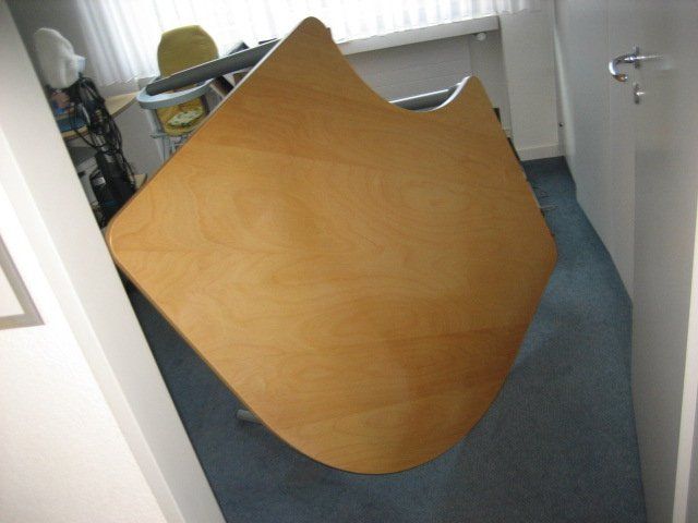 Ikea Bureaux: IKEA Prioritet Bürotisch – D'occasion à Winterthur par pf02 1