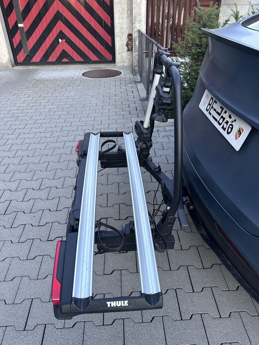 Thule Dachträger: Fahrradträger Thule VeloSpace XT2 – Gebraucht aus Langnau i. E. von galileofigaro 1