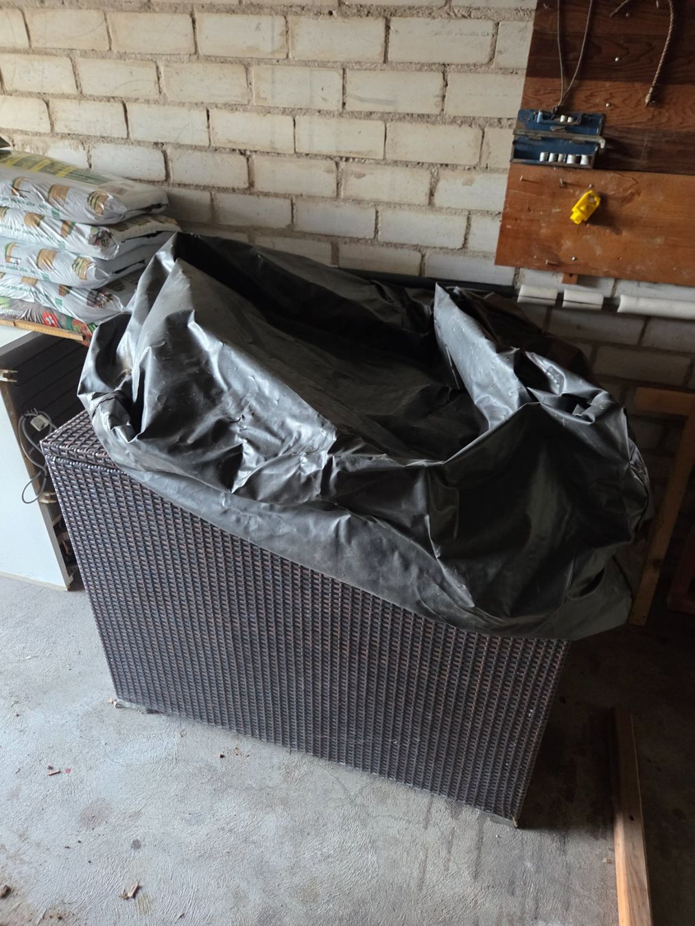 Box contenitori: Materal Kiste Garten – Usato da Pratteln venduto da Maximo4133 3