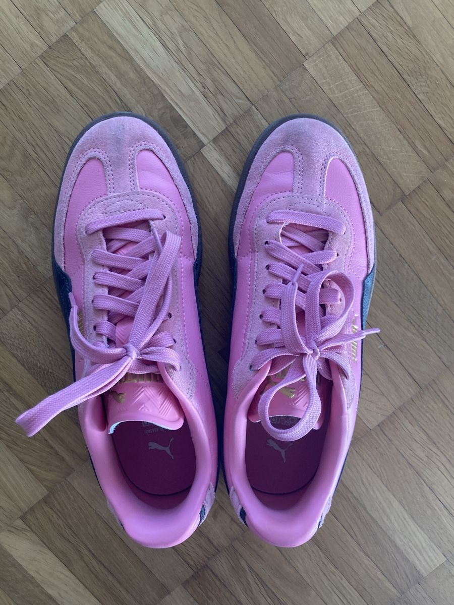 Puma Scarpe da donna: Schuhe Puma Pink Grösse 38.5 – Usato da Stäfa venduto da lauramode