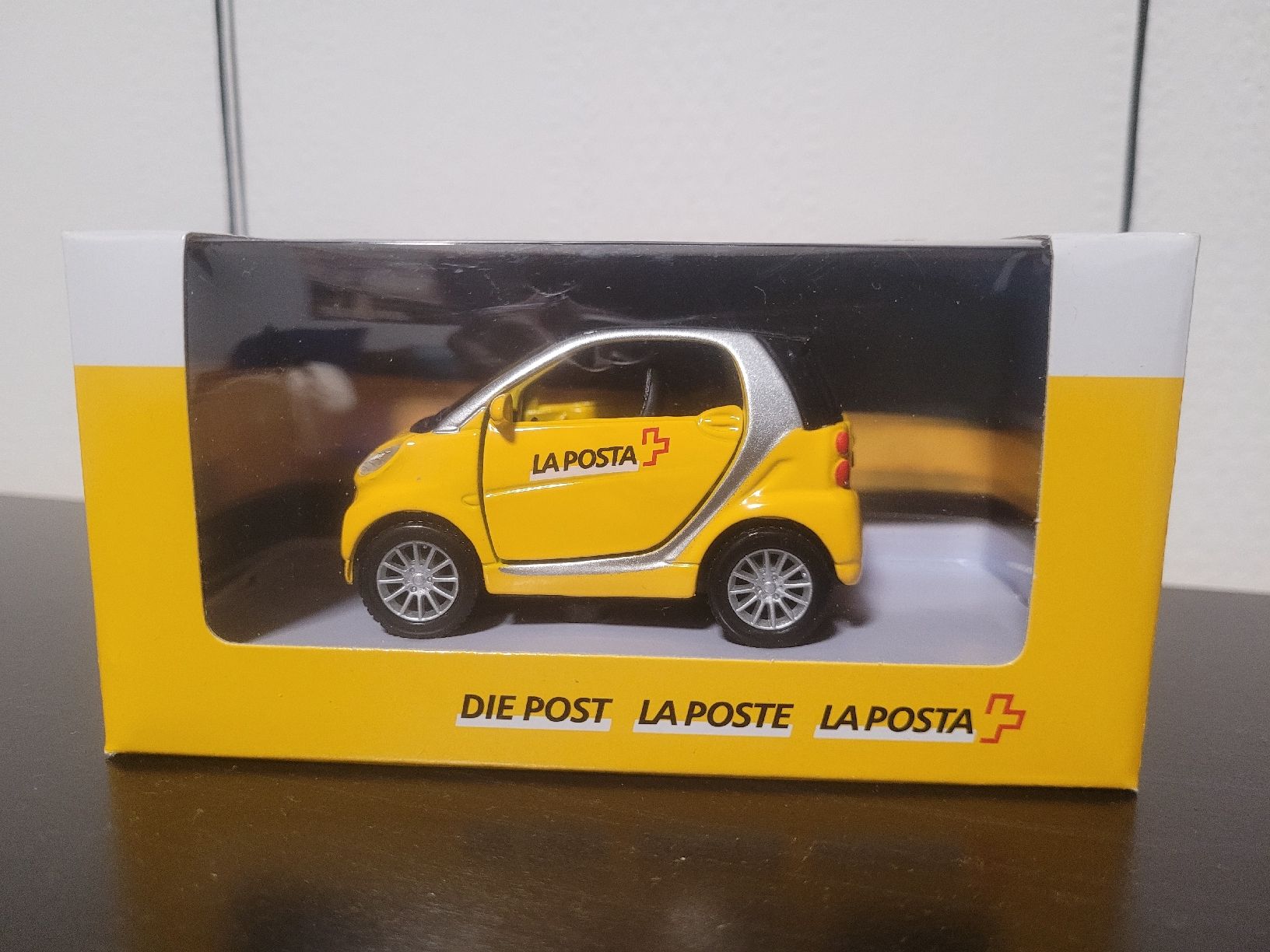 Smart Modellini d'auto: Smart La Poste – Nuovo e nell'imballaggio originale da Courtaman venduto da Bluejazz