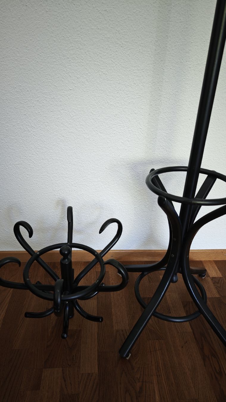 Autres décorations & accessoires: Vintage Garderobenständer – D'occasion à Bern par M.Boyisir 4