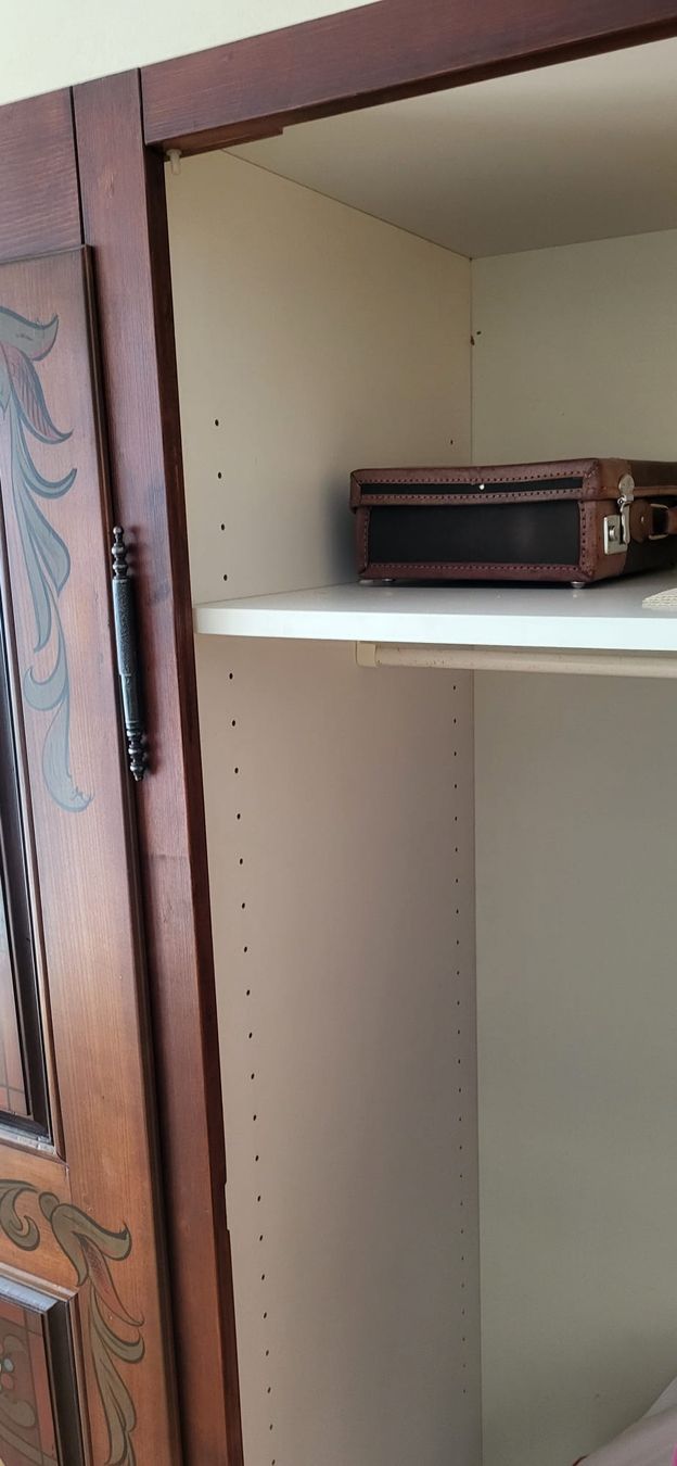 Armadi: Wunderschöner Bauernschrank bemalt Atelier Rogenmoser – Usato da Röschenz venduto da Bravo1234 7