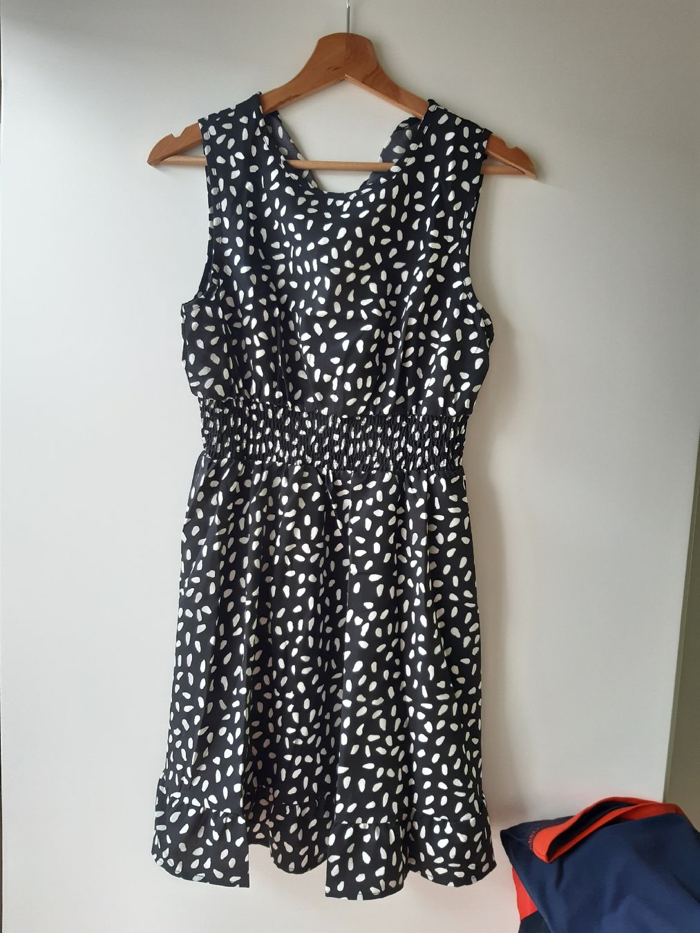 Robes: kleid 36 – Neuf avec emballage d'origine à Nebikon par Haidihooo