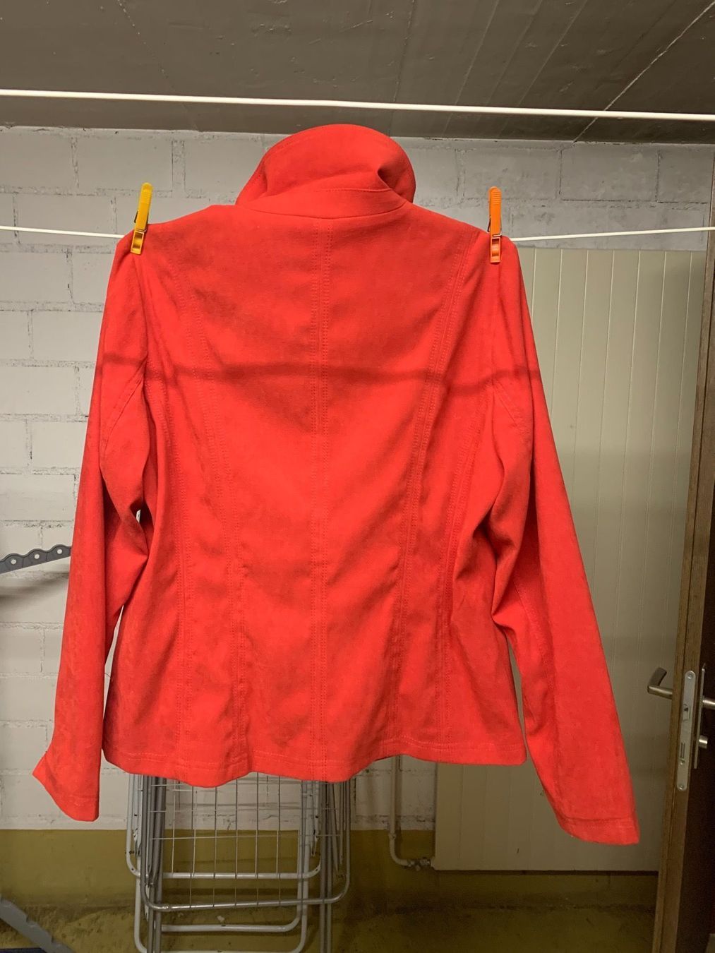 Jacken: Charles Vögel Damejacke grösse 42 – Gebraucht aus Thun von jeff070 1