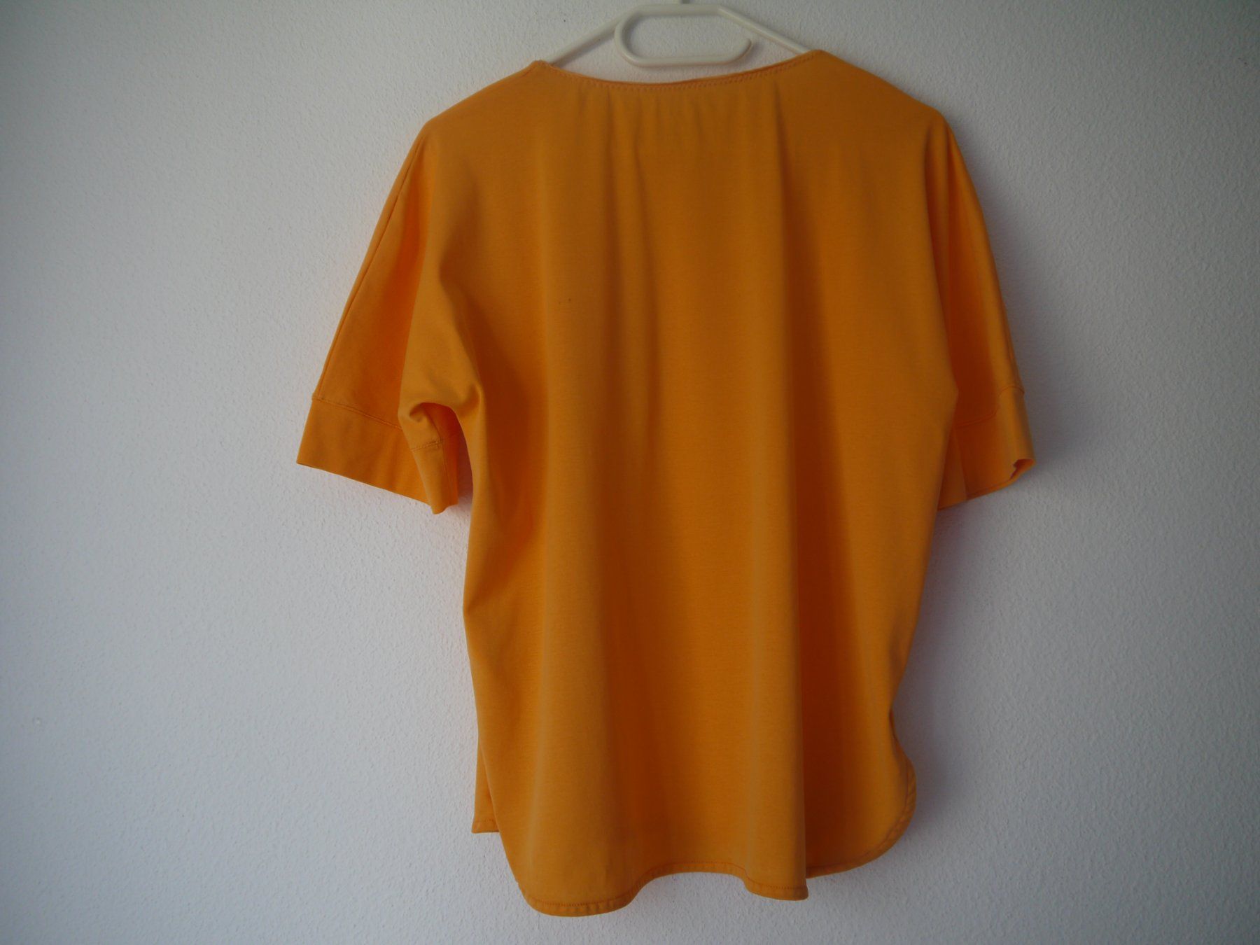 Marc Cain T-shirt: Marc Cain T-Shirt N5 – Usato da Hagendorn venduto da Blaf 6