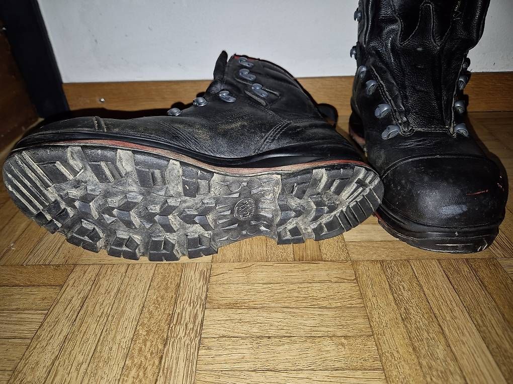 Herrenschuhe: Haix TREKKER PRO 2.0 Gr 42 / 8 – Gebraucht aus Wohlen AG von ste_w55b 1