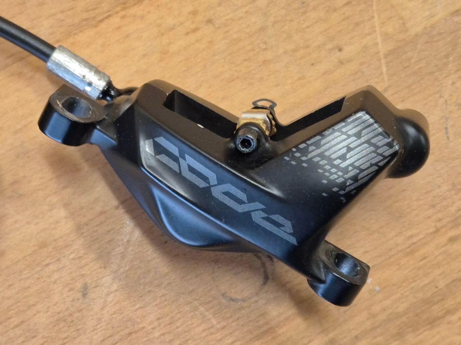 Sram Pezzi di ricambio: SRAM Code R 4-Kolben Bremsset / vorne & hinten – Usato da Versam venduto da jAcK_oF_diAMoNds 2