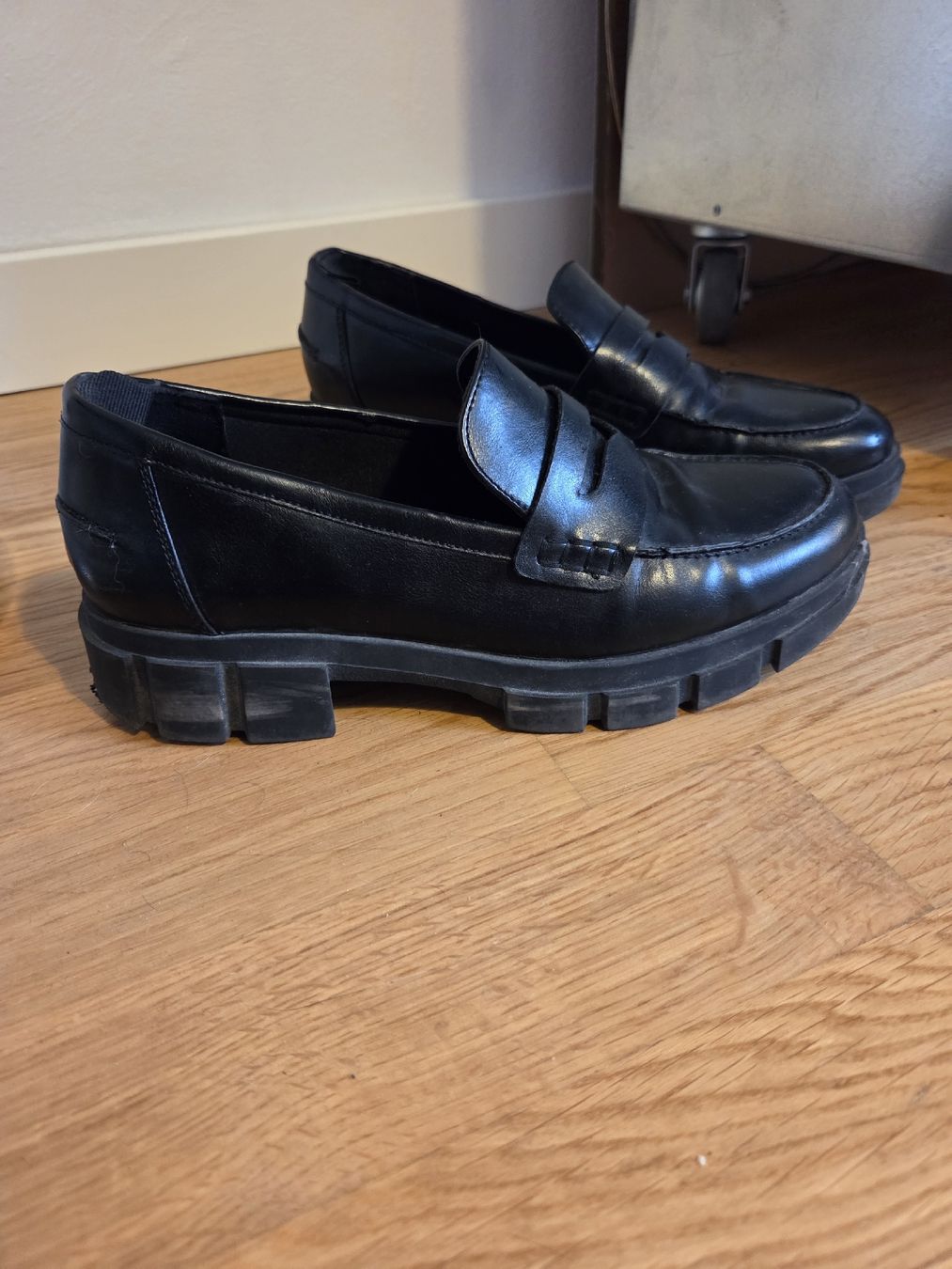 Herrenschuhe: Loafers Grösse 41  – Gebraucht aus Bern von leloskiosk 1