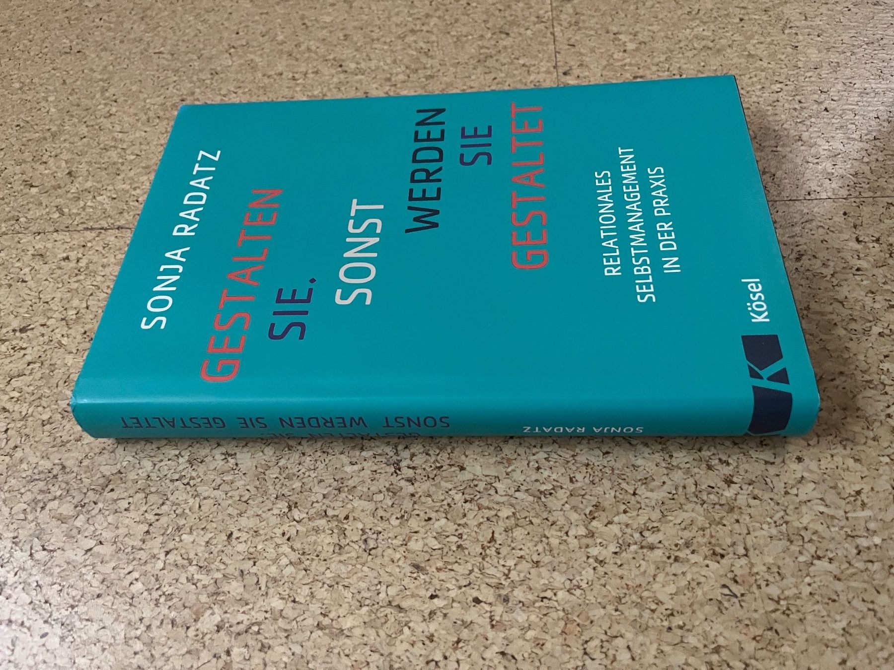 Libri: Buch "Gestalten Sie. Sonst werden Sie gestaltet", S. Radatz – Usato da Grosswangen venduto da Vita500 4