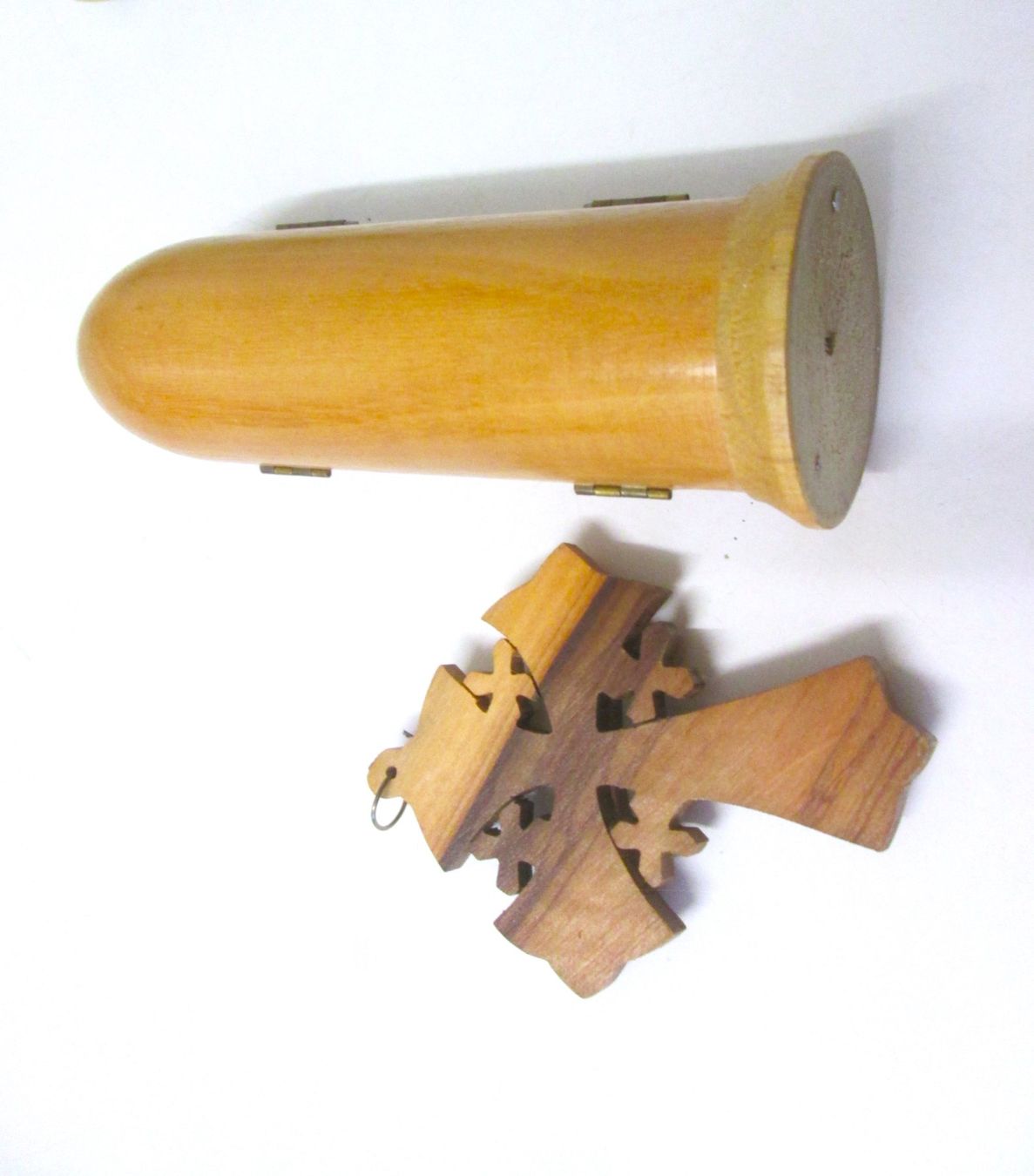 Tutte le decorazioni: Religiöse Objekte aus Holz – Usato da Sementina venduto da babucia 3