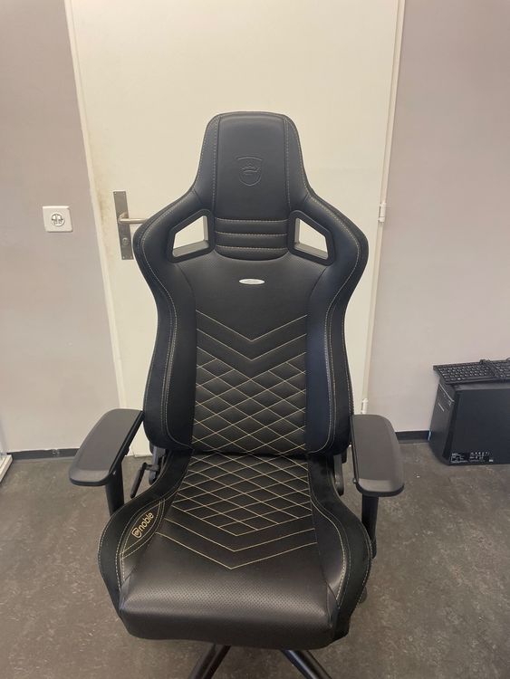 noblechairs EPIC Kaufen auf Ricardo