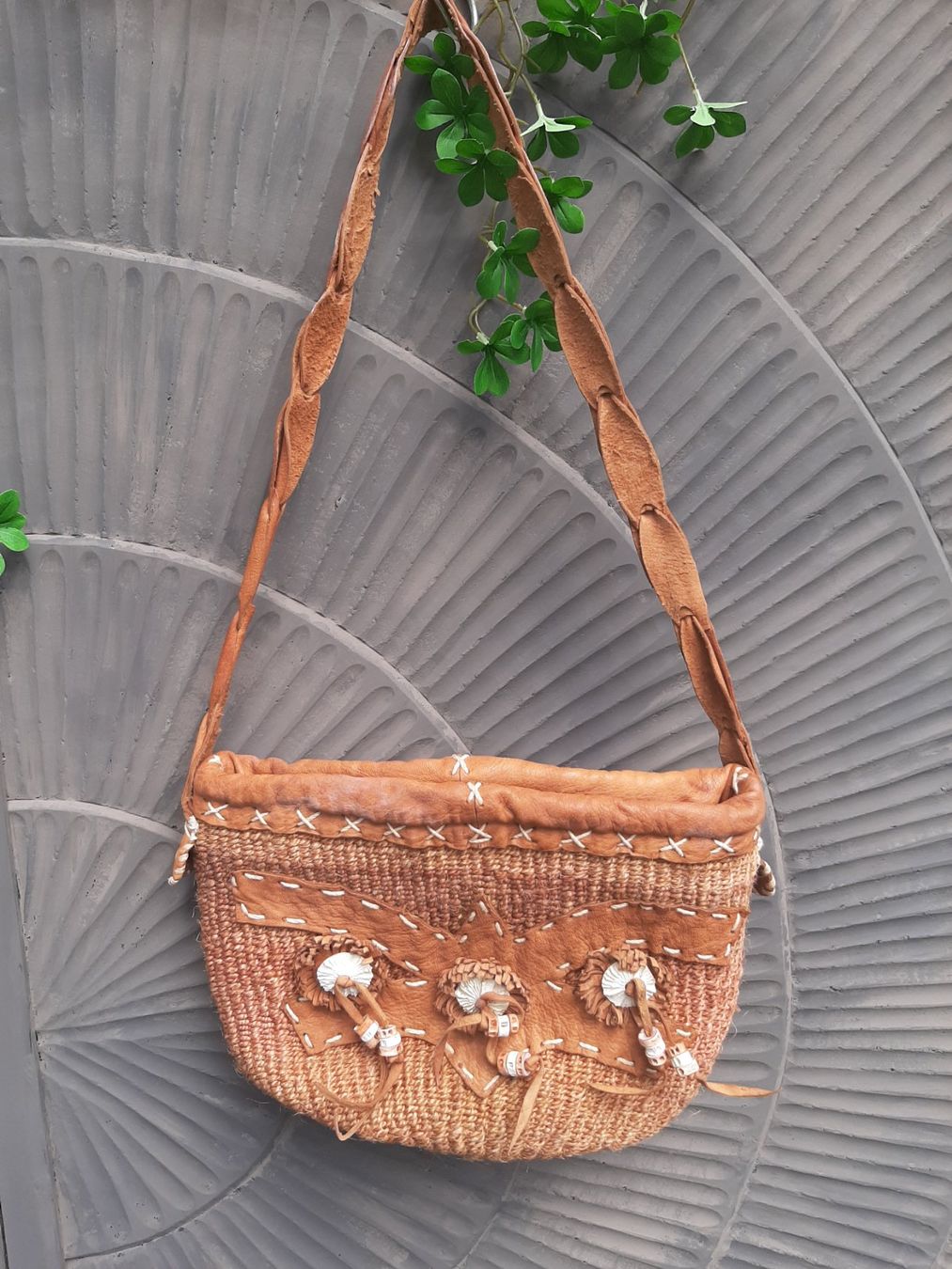 Fossil Borse: Schöne Boho Tasche Variabel als Beutelverschluss – Usato da Bern venduto da Preloved_NILE_4.Sale 1