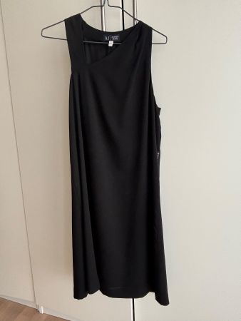 Elegantes, schwarzes Kleid von AJ Armani, Grösse 42!
