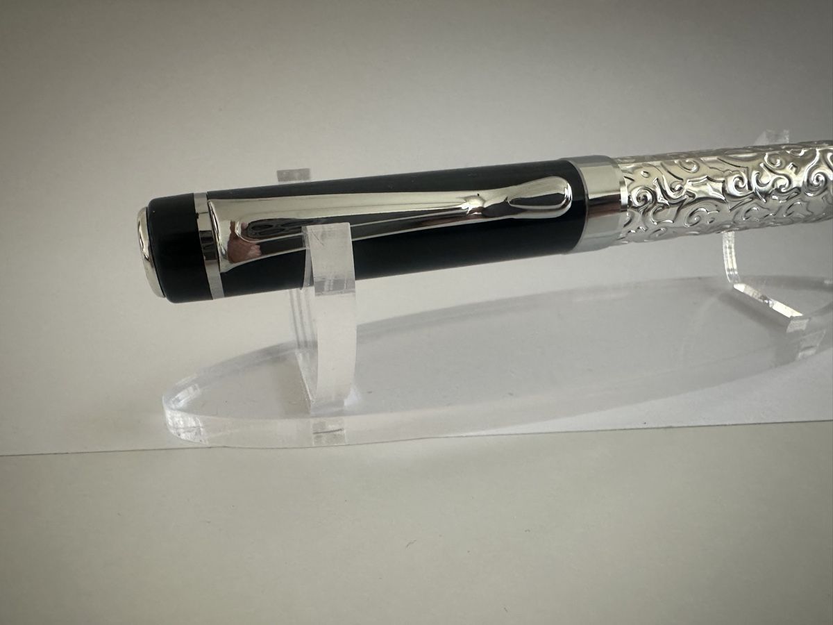Stifte & Marker: MetallKugelschreiber schwarz silber – Neu und originalverpackt aus Kloten von digi-Galaxy 4