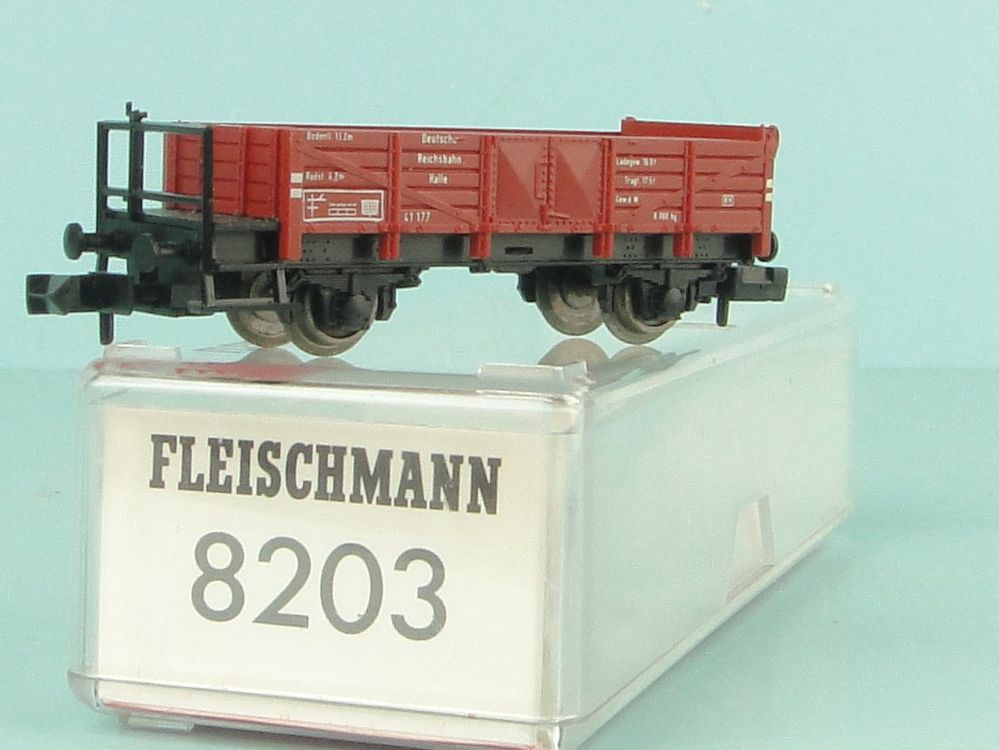 FLEISCHMANN 825742 N Wagon Grue à Ranchers Ks DB AG Époque 5/6 Neuf OVP EUR 54,40 - FR