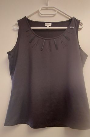 Damen Top Biaggini grau mit Applikation Grösse 48