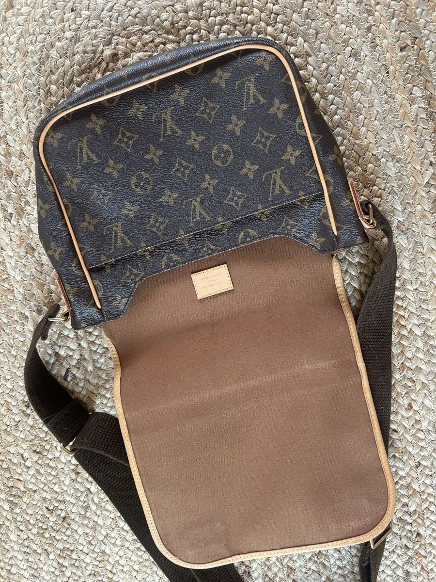 Louis Vuitton Borse: Louis Vuitton Tasche Monogram Canvas 48 – Usato da Oetwil am See venduto da ani_7x9l 2