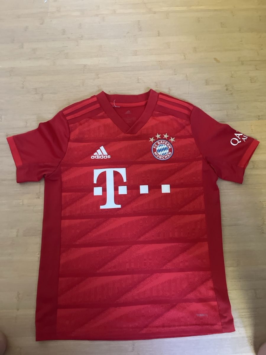 Canottiere & Pantaloni: FC Bayern Trikot – Usato da Zürich venduto da dim_58lk