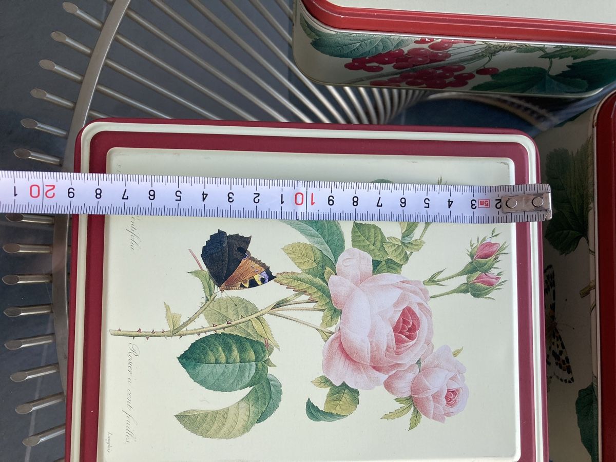 Tutte le decorazioni: Wunderschöne Blechdose mit Rosenmotiv, neu, Nostalgie – Nuovo e nell'imballaggio originale da Zürich venduto da dolcicaramelle2 3