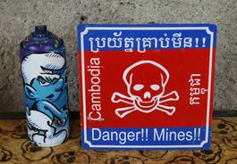 Blechschild, Hinweisschild "Minen" Kambodscha / Cambodia