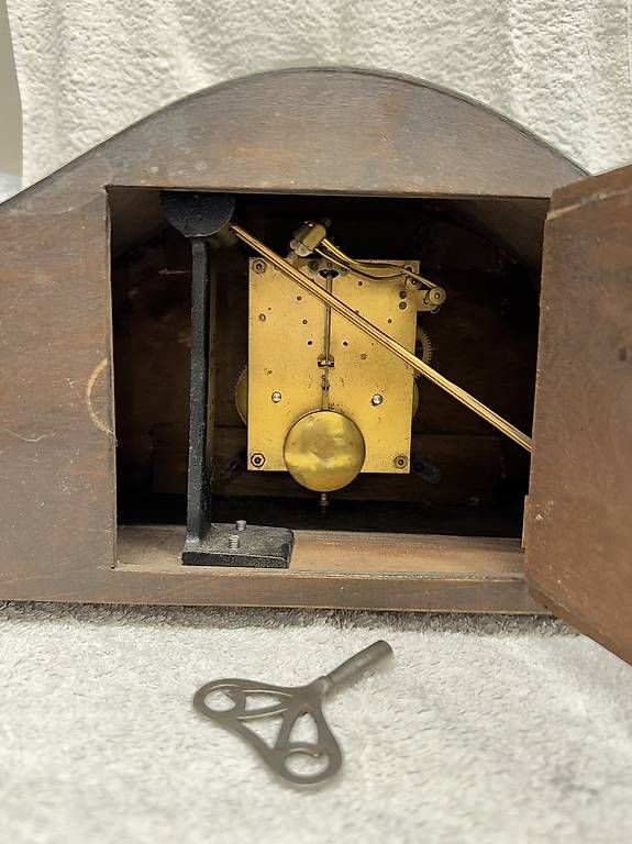 Orologi da terra & Orologi da parete: Antike Kaminuhr Westminster – Usato da Bern venduto da baerschtu 1