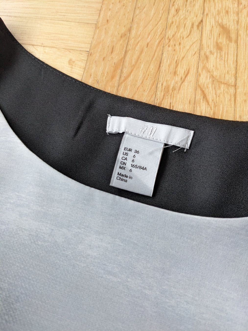 H&M Kleider: H&M schwarz graues Kleid Gr. 36 – Gebraucht aus Lengnau AG von Nathi88 6