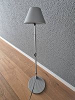 Tischleuchte Artemide Tolomeo